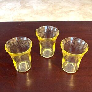 Hazel Atlas Florentine #2 'Poppy' Yellow - Set of 3 Flat Juice Glasses 3.5 inch